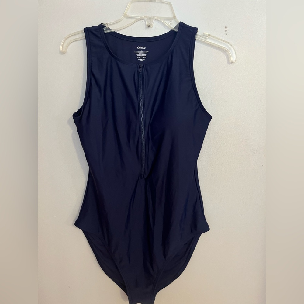 Quince Navy Front-Zip Sleeveless Swim Top